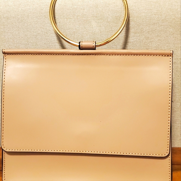 Italian Leather Shoulder and Wrist Bag New - Picture 5 of 6